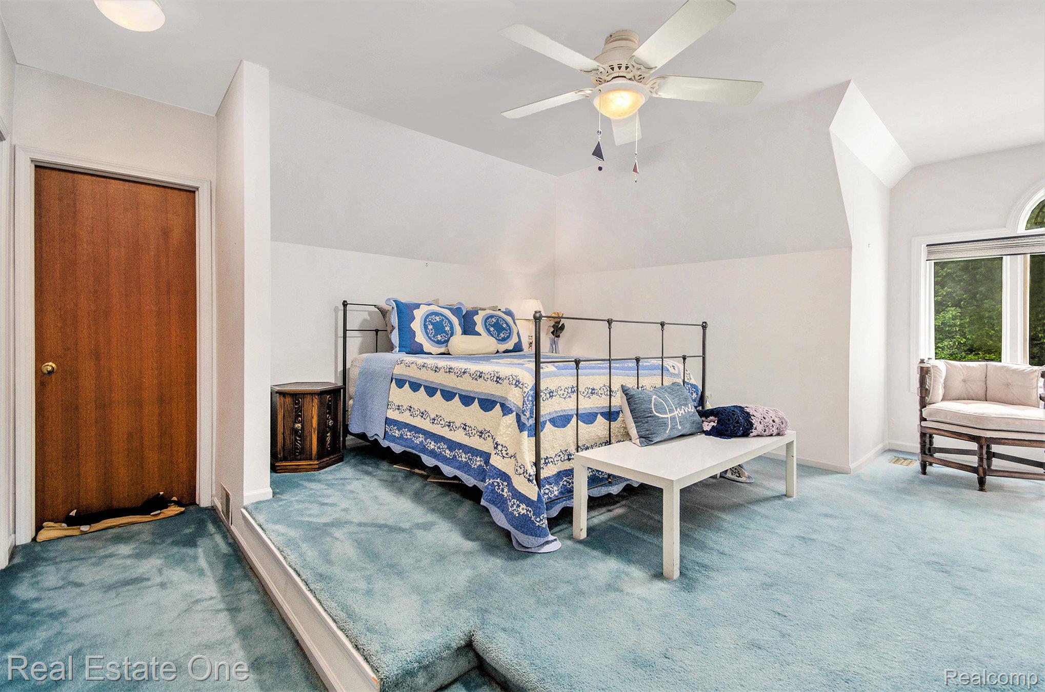 2752 Lenox Drive