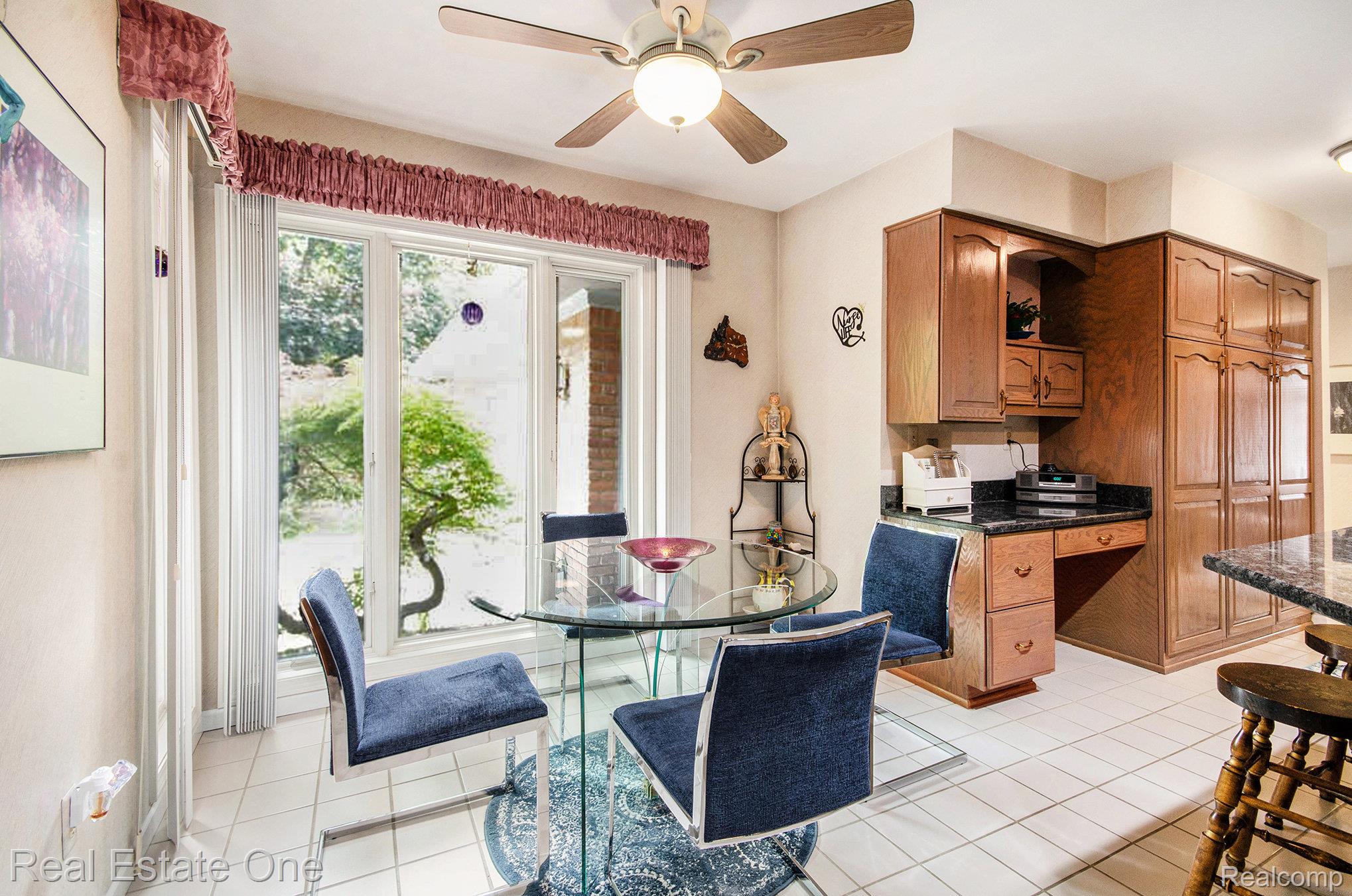 2752 Lenox Drive