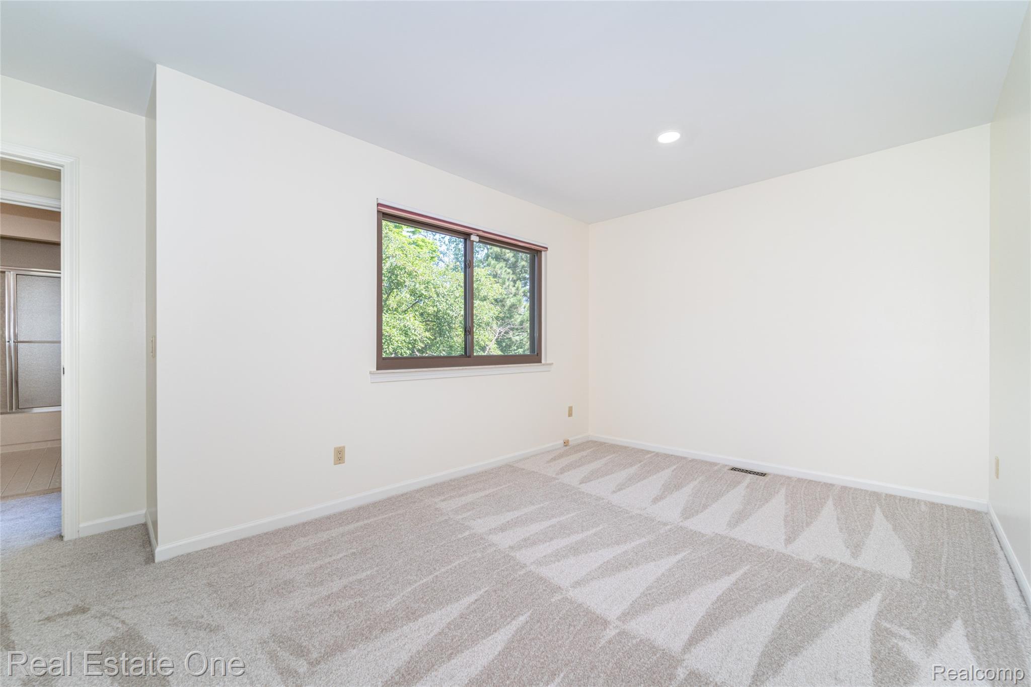 6250 Potomac Circle Unit: 27