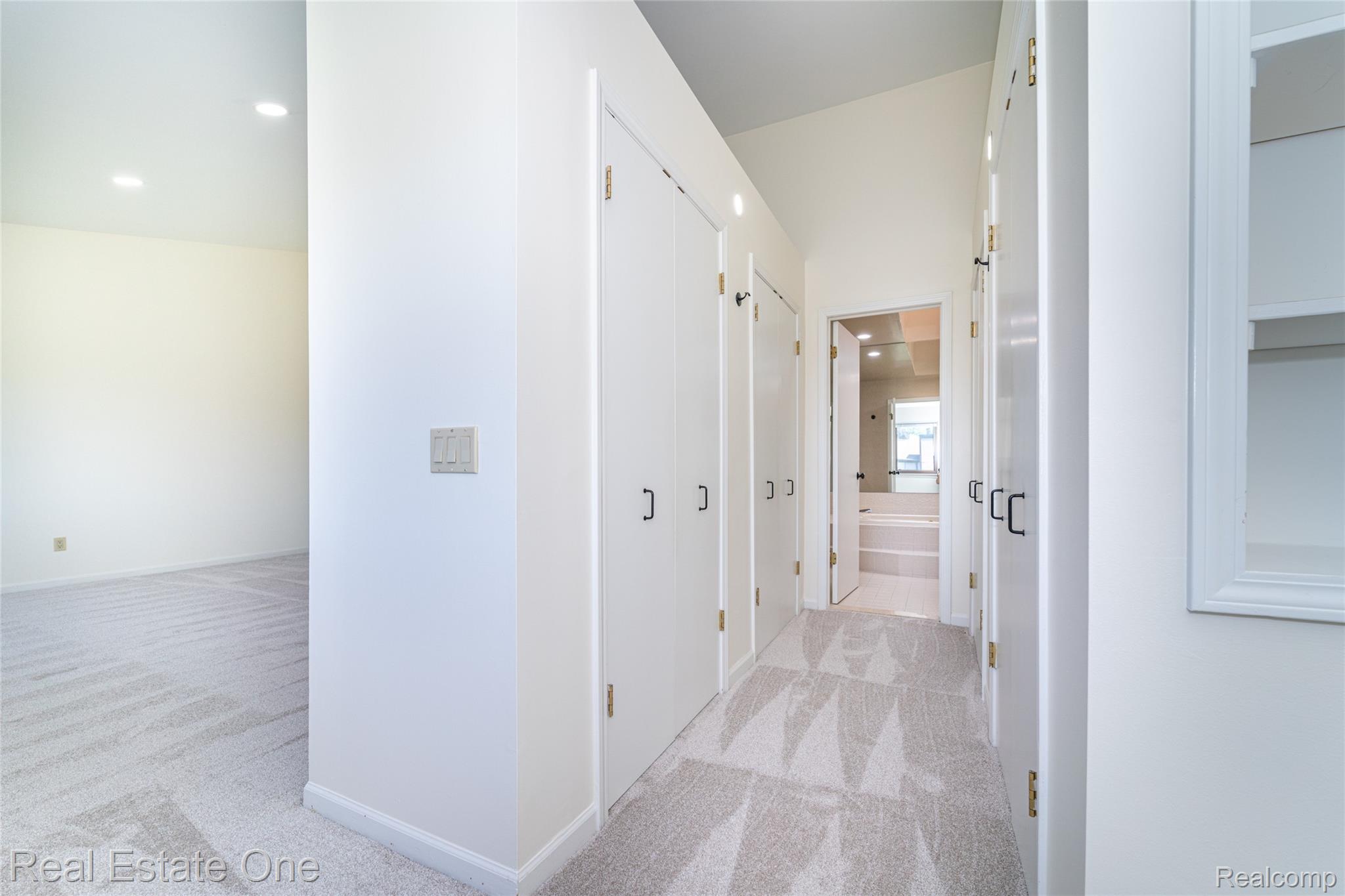 6250 Potomac Circle Unit: 27