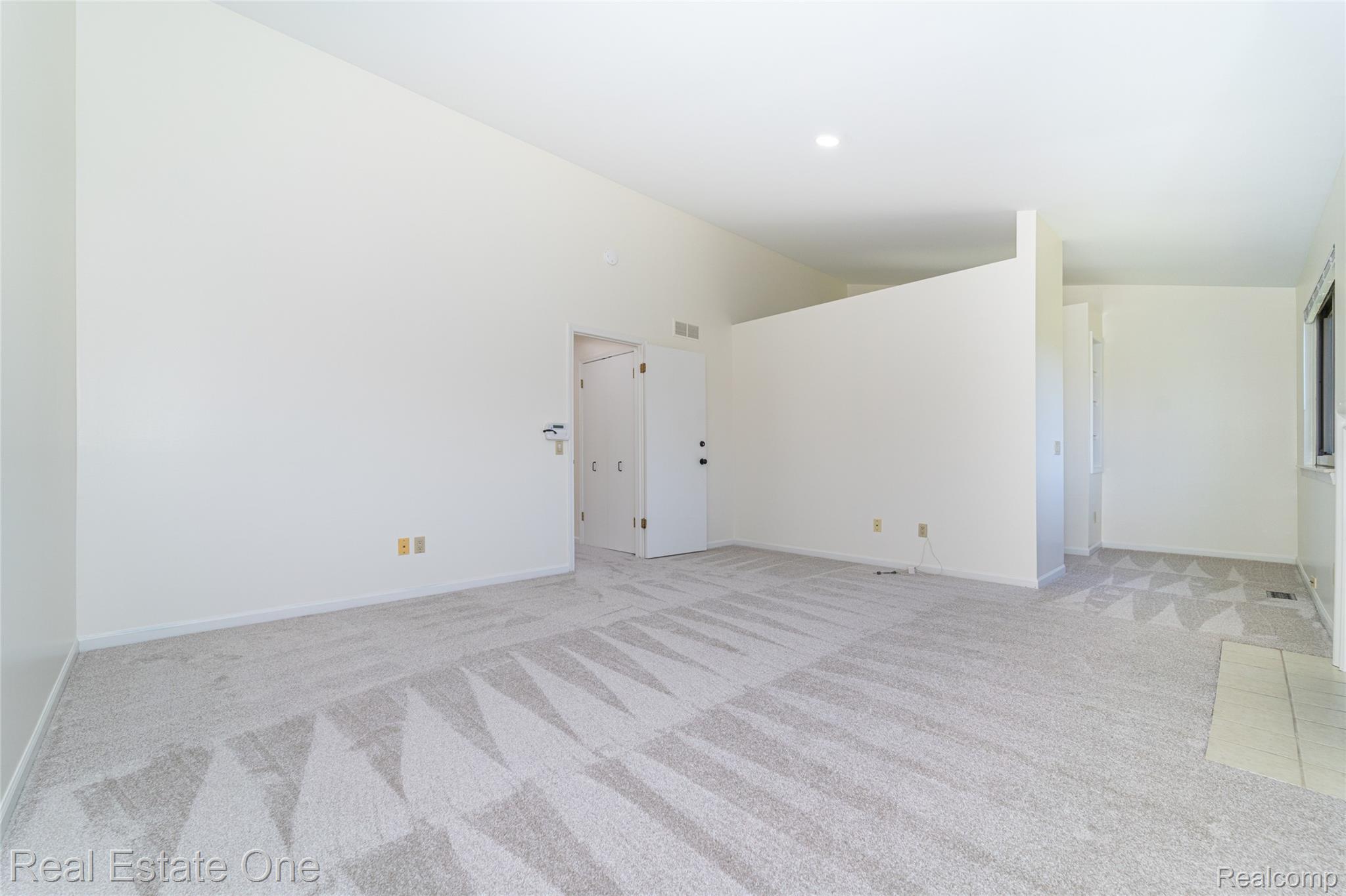 6250 Potomac Circle Unit: 27