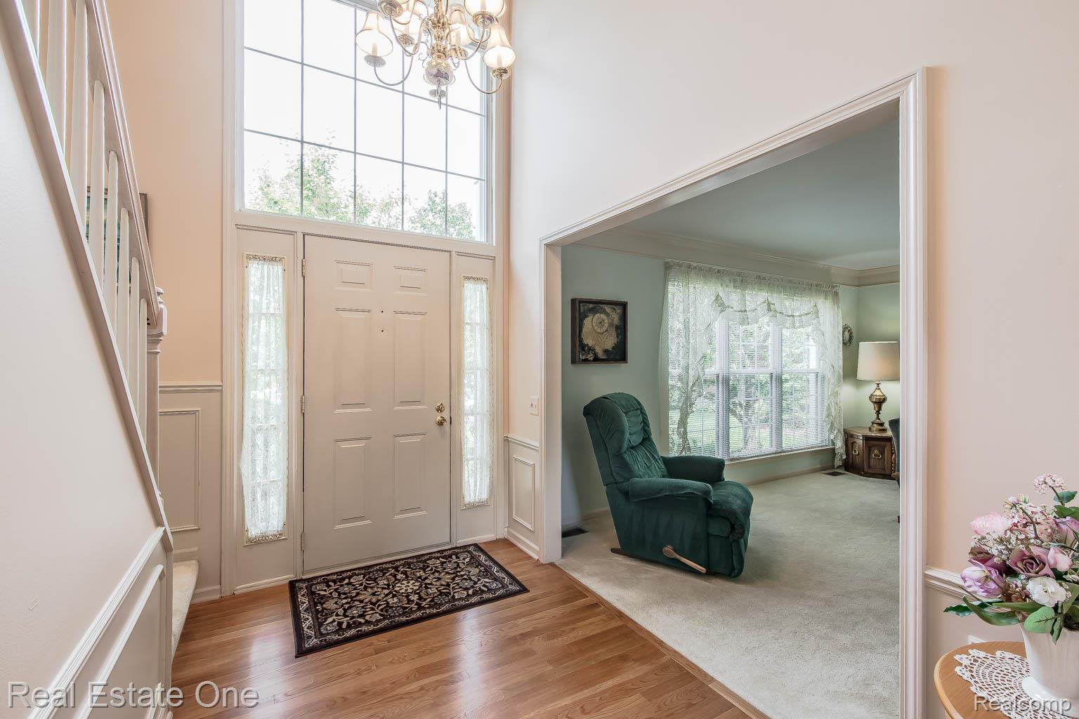 234 Grosvenor Drive