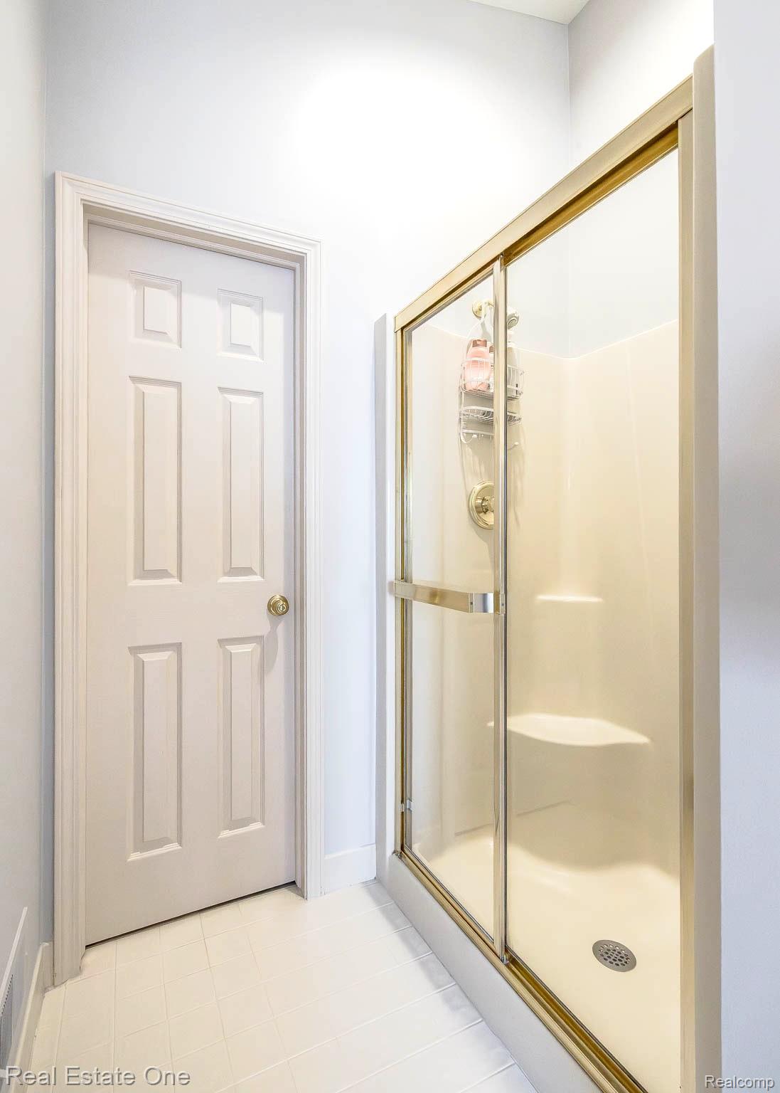 234 Grosvenor Drive