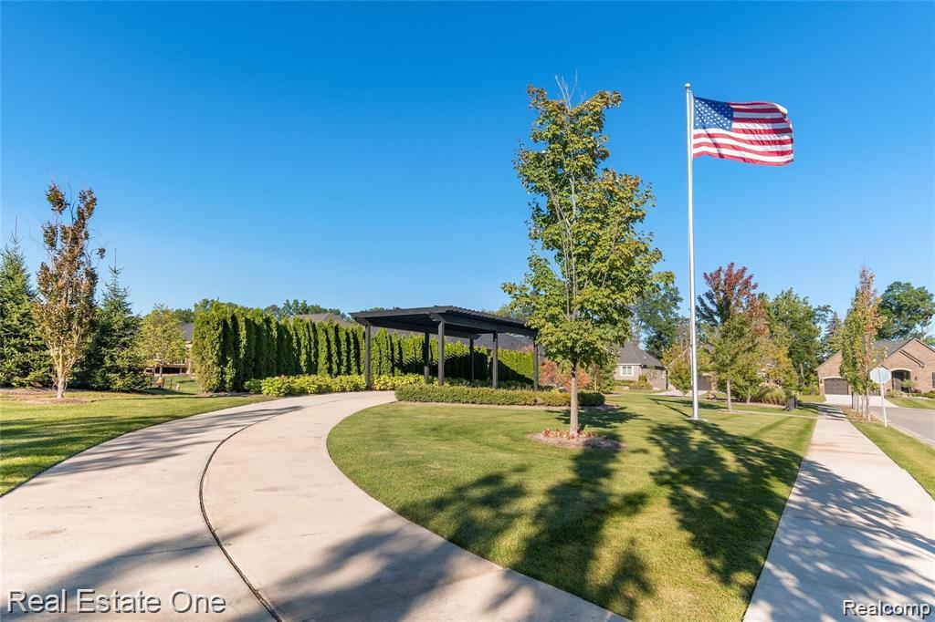 5524 WOODFALL Road