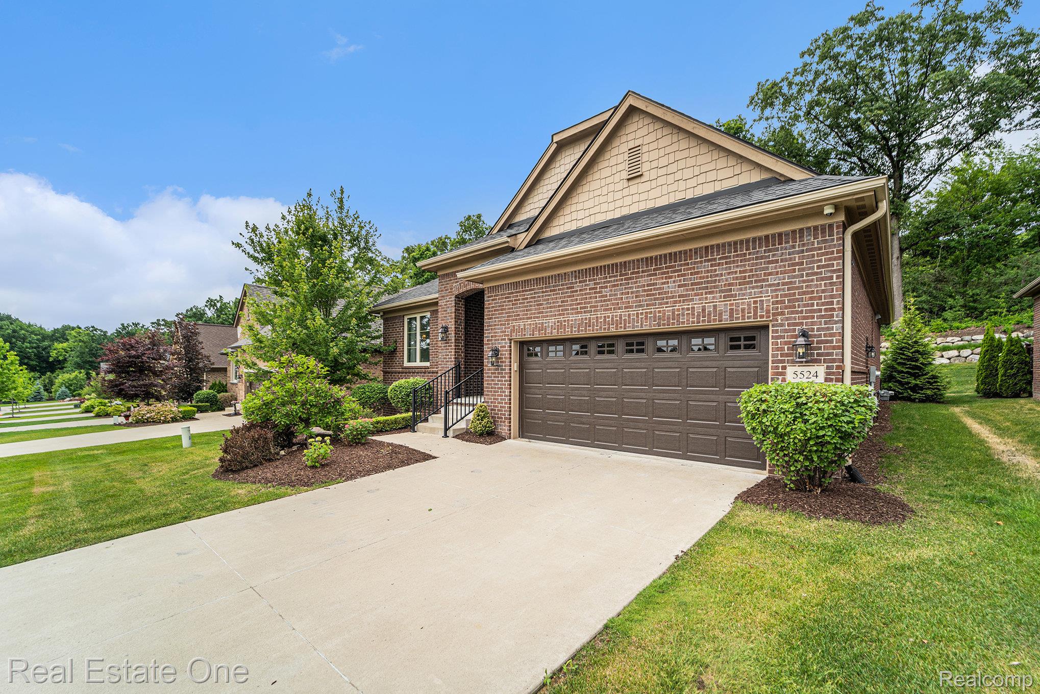 5524 WOODFALL Road