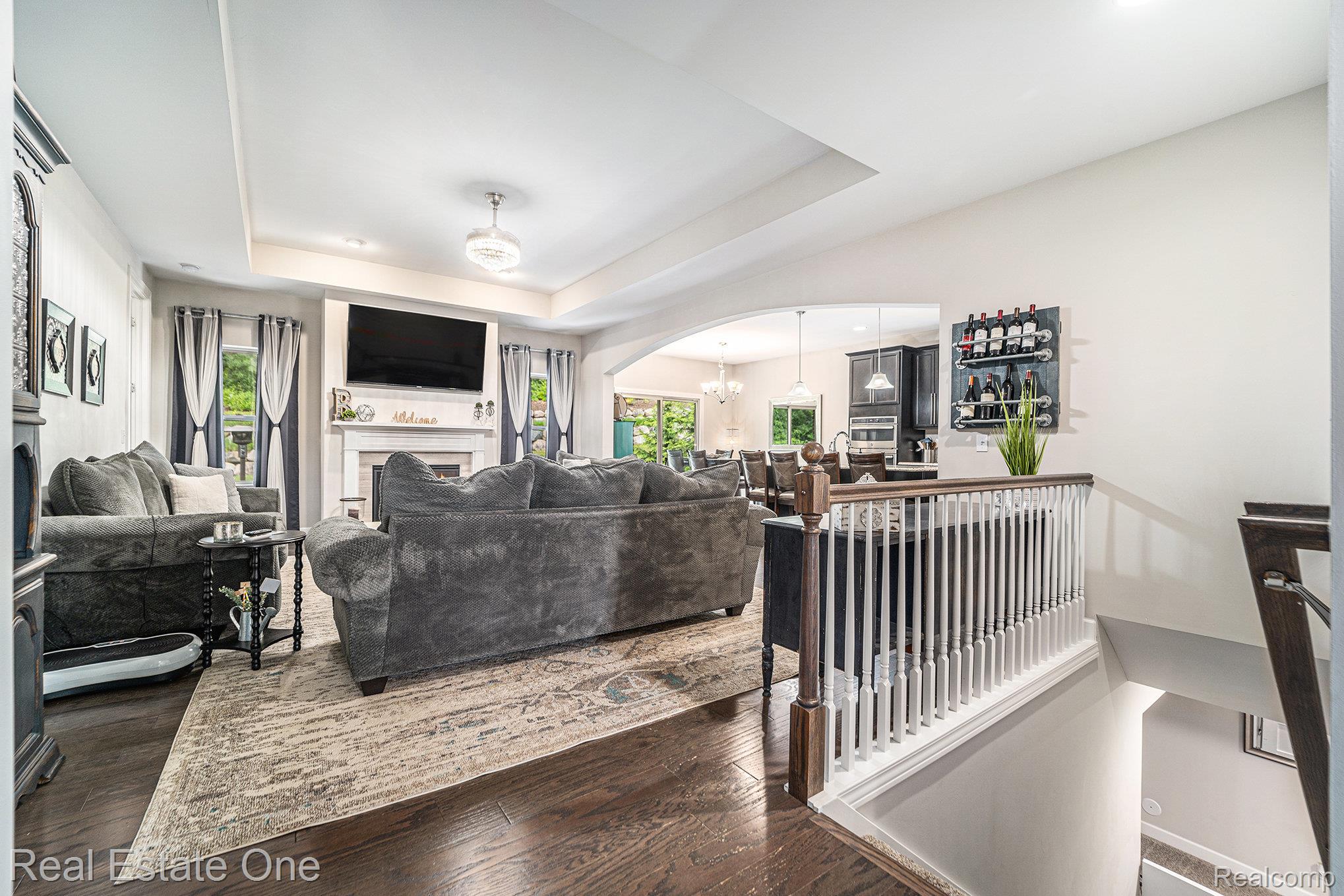 5524 WOODFALL Road