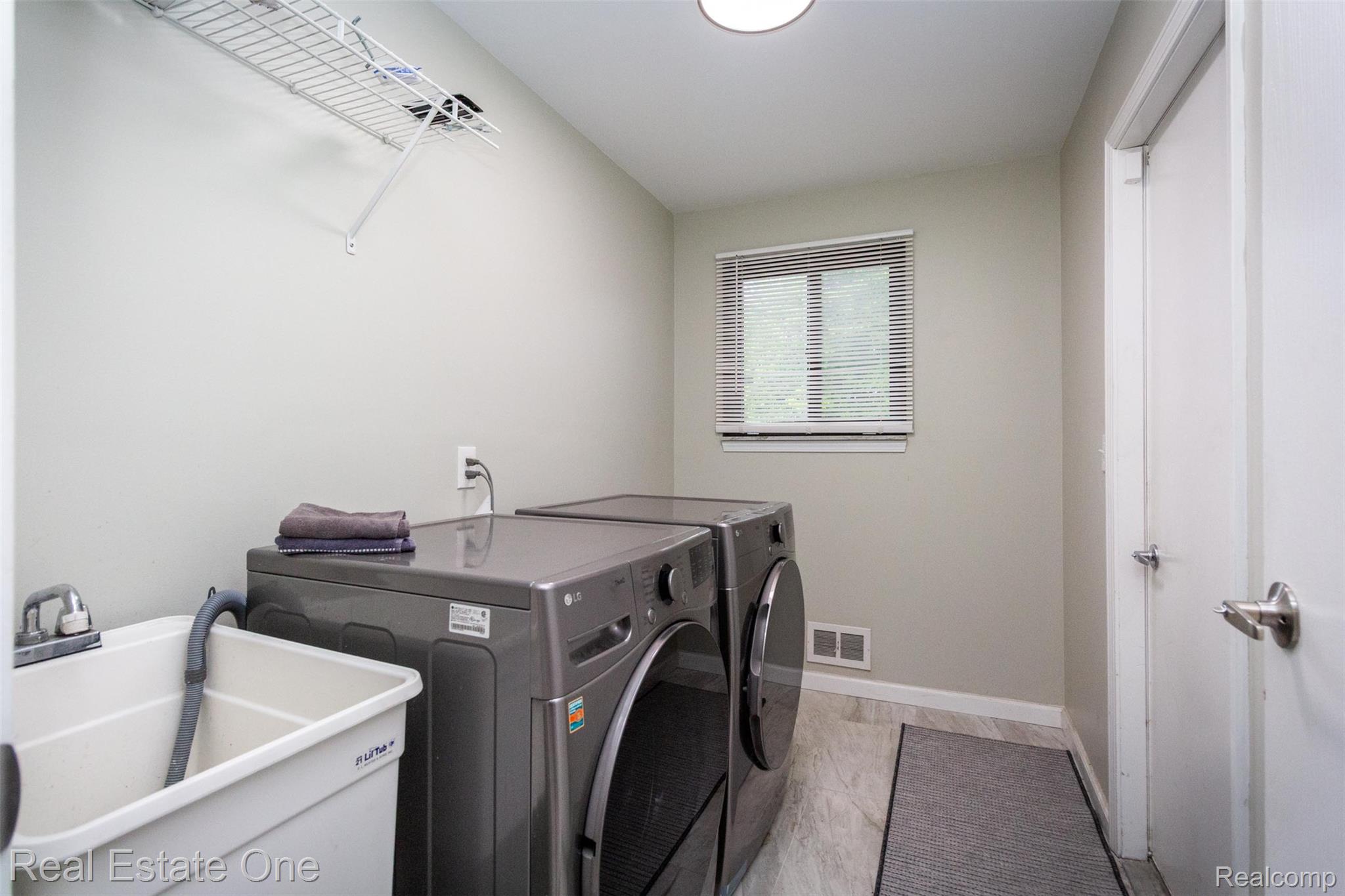 320 Antoinette Drive