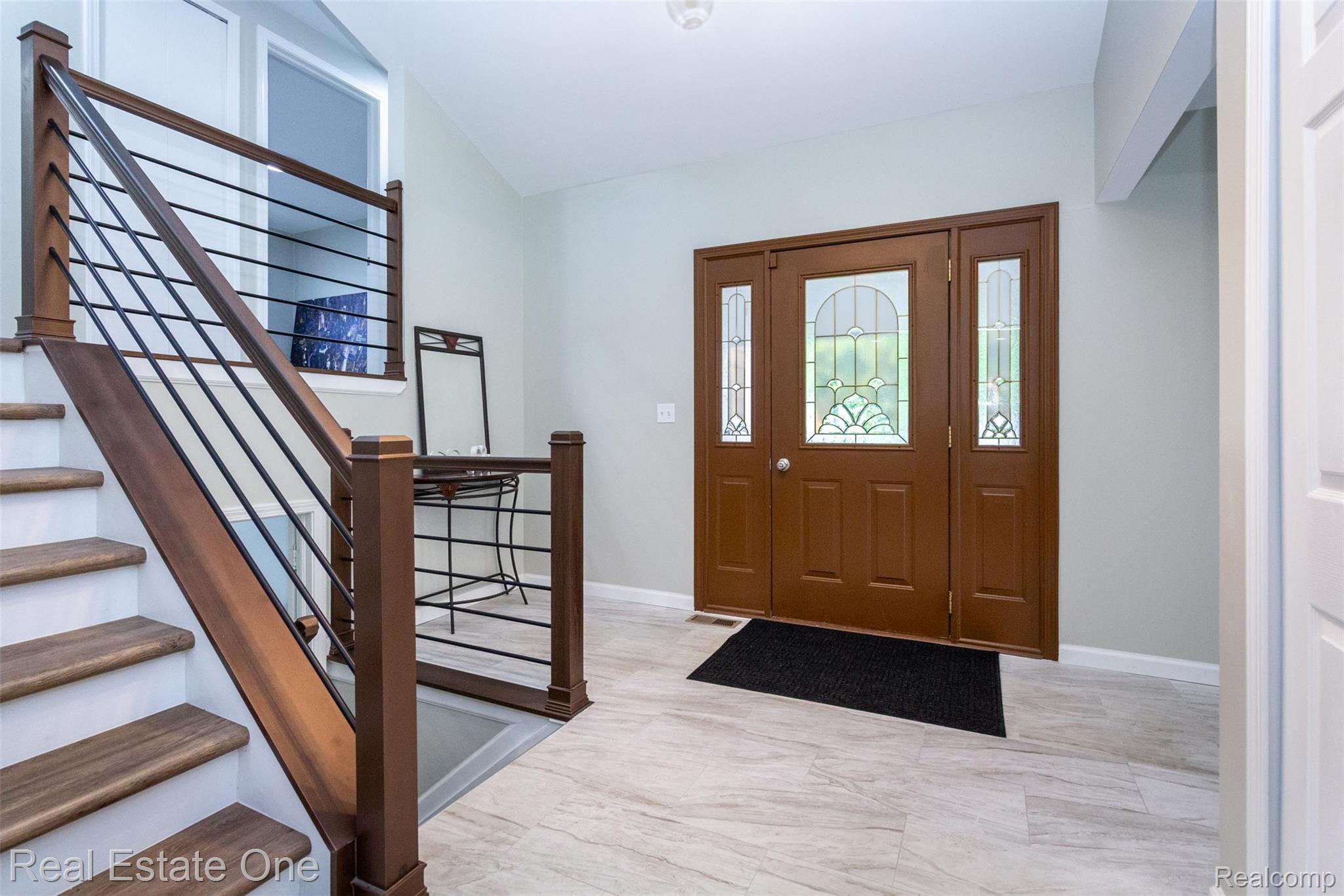 320 Antoinette Drive