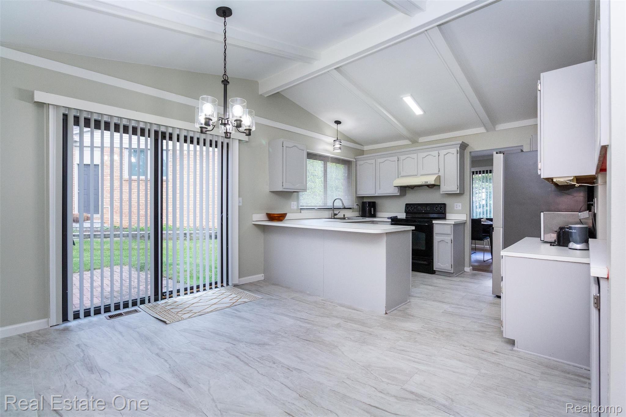 320 Antoinette Drive
