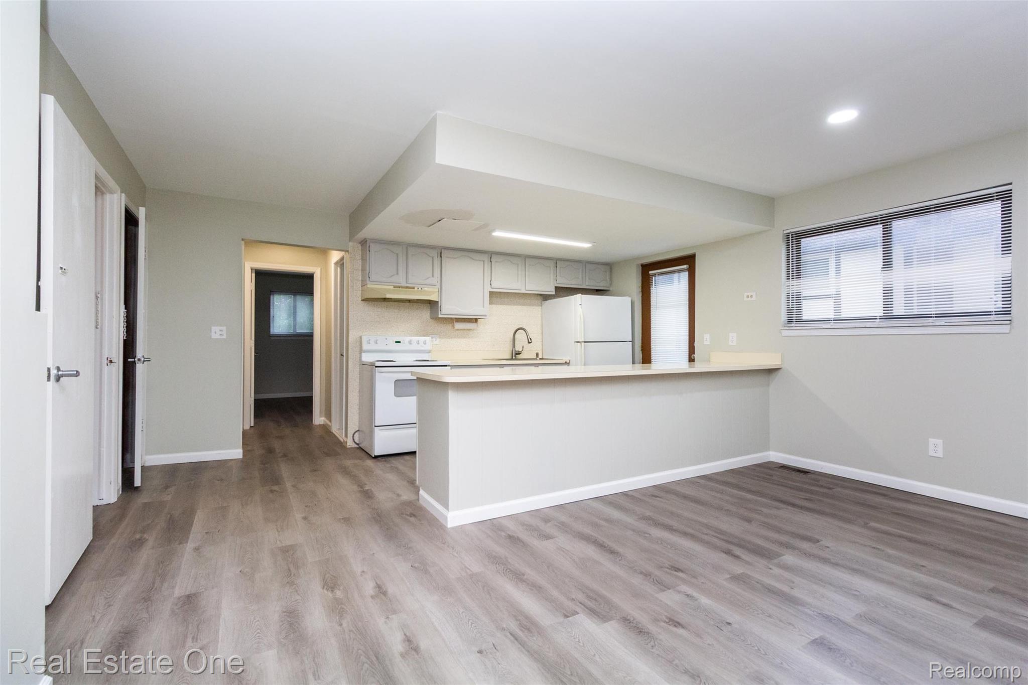 320 Antoinette Drive
