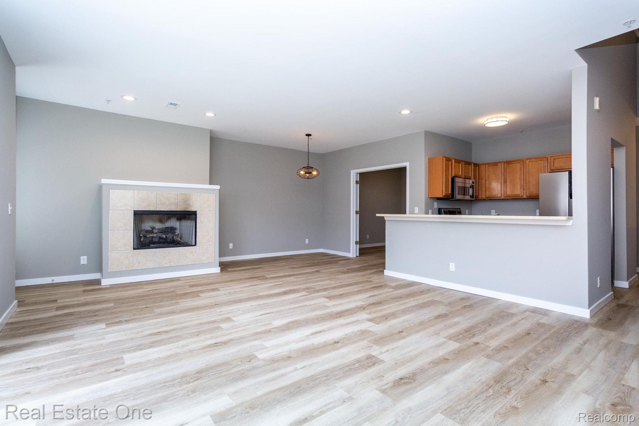 1429 Raliegh Place