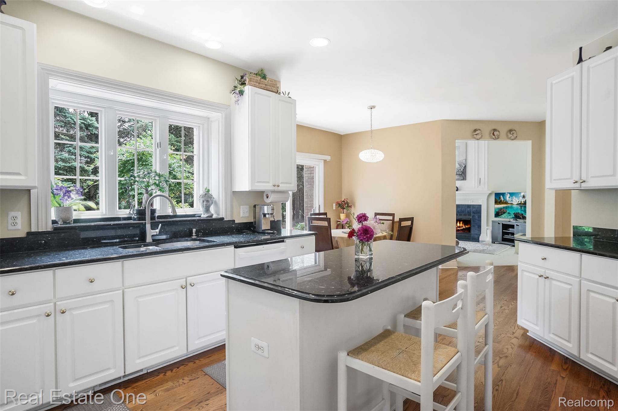 3565 Heron Ridge Drive