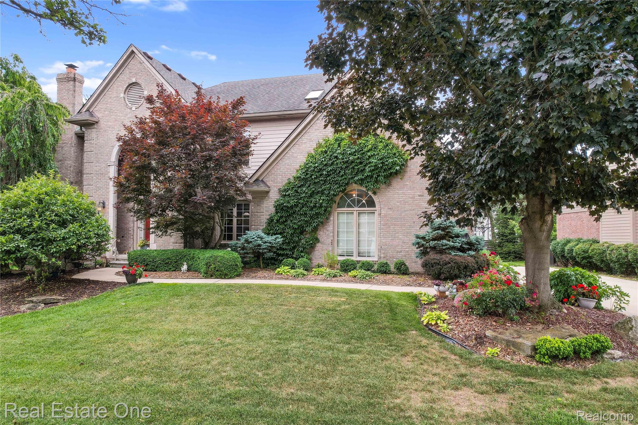 3565 Heron Ridge Drive