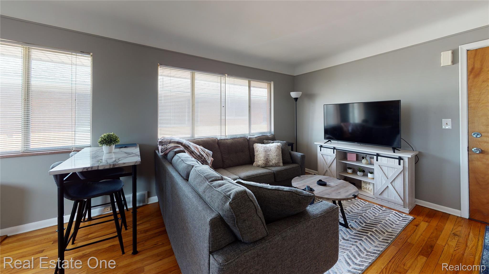 118 N Center Street Unit: Unit #2