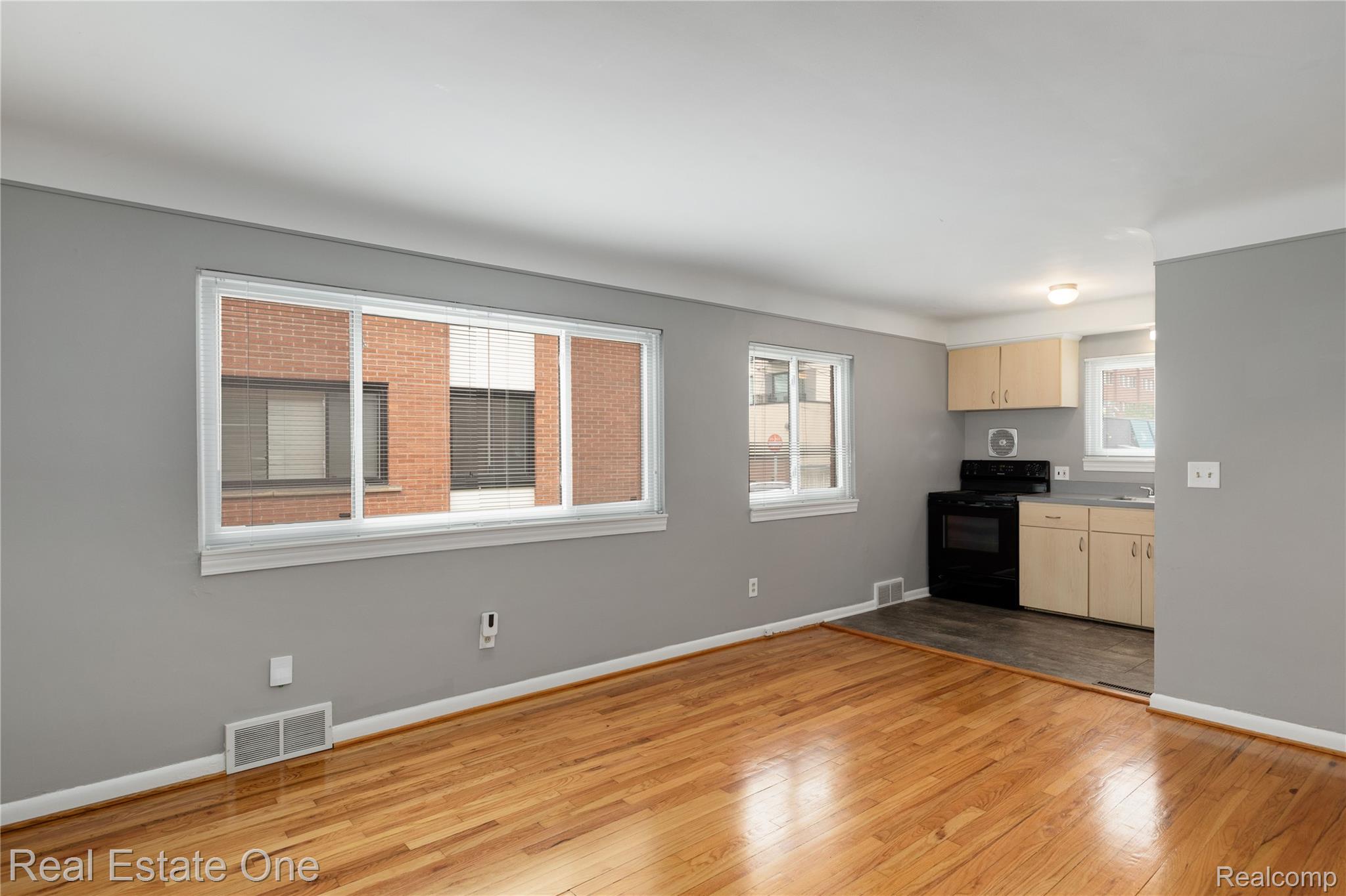 118 N Center Street Unit: Unit #2