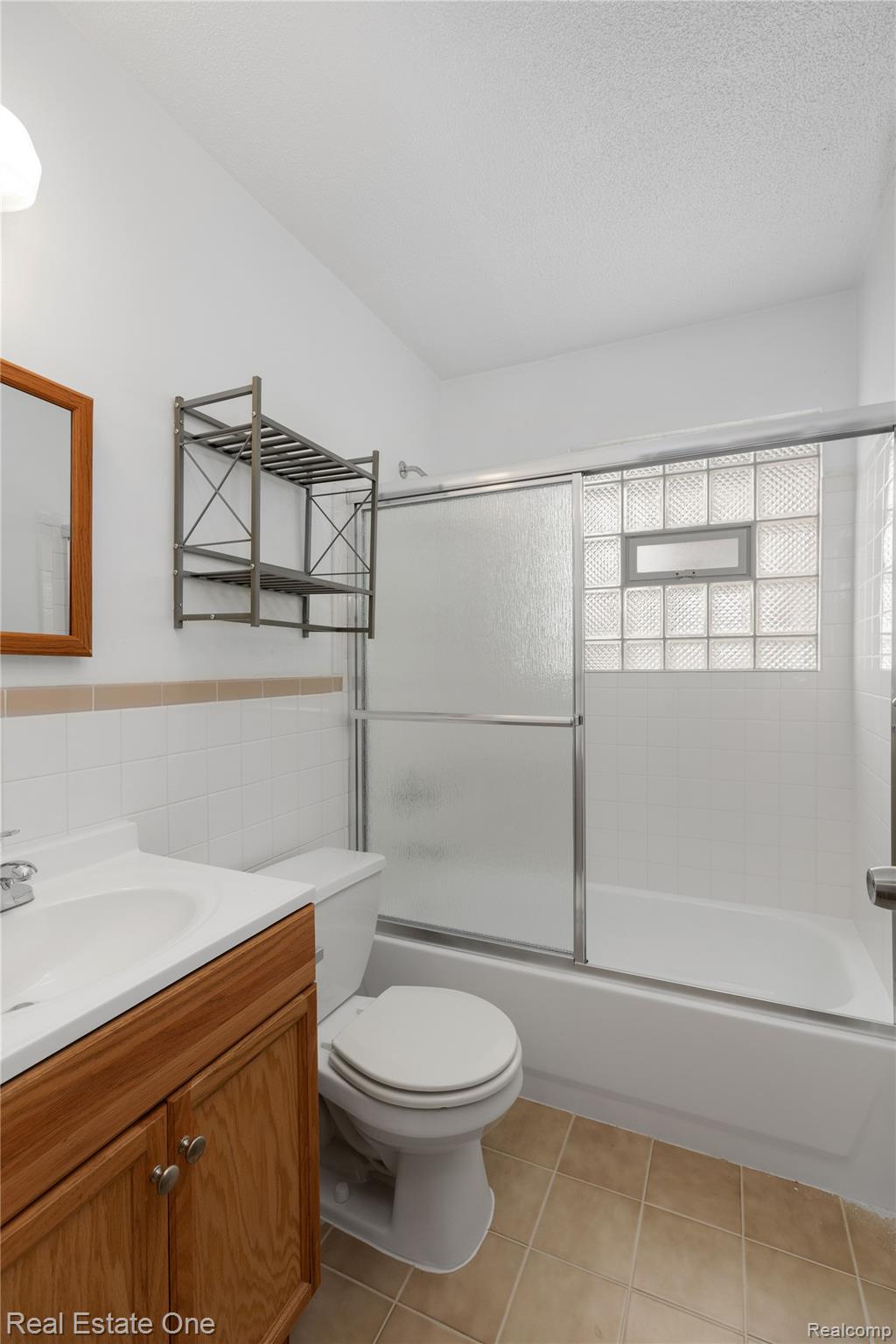 118 N Center Street Unit: Unit #2