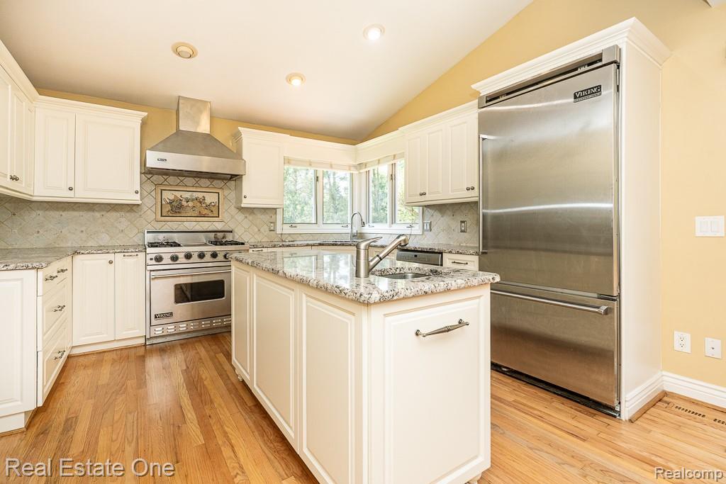 1654 Greenwich Drive
