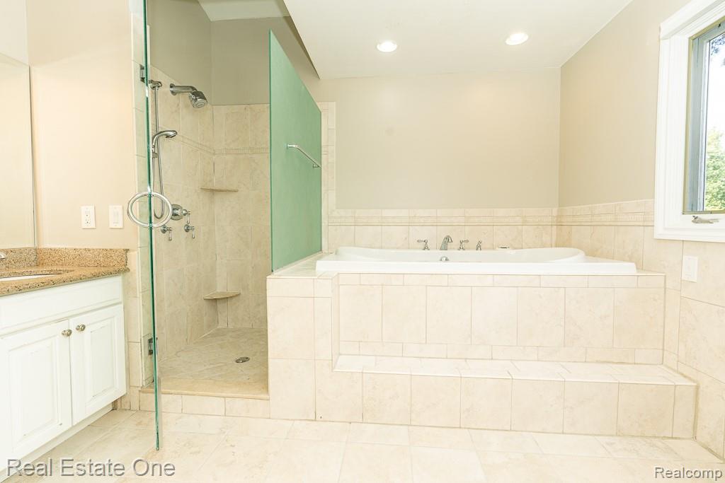 1654 Greenwich Drive