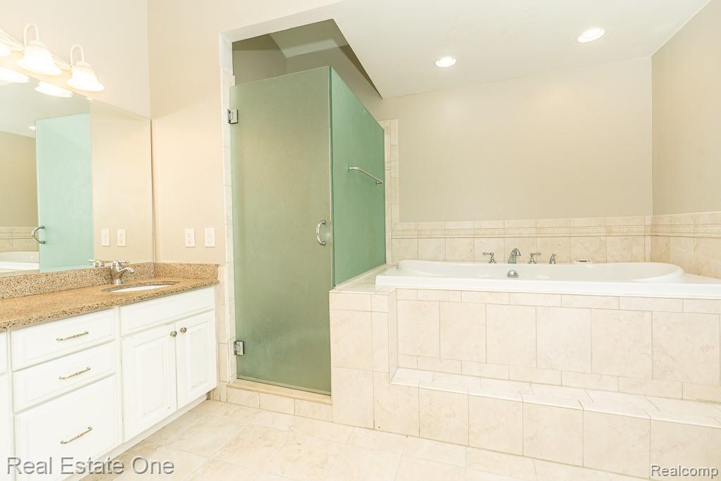 1654 Greenwich Drive