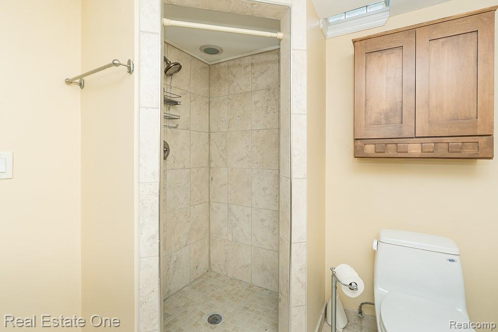 1654 Greenwich Drive