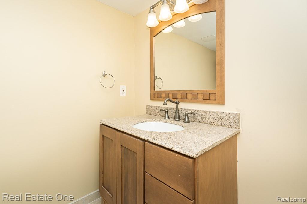 1654 Greenwich Drive