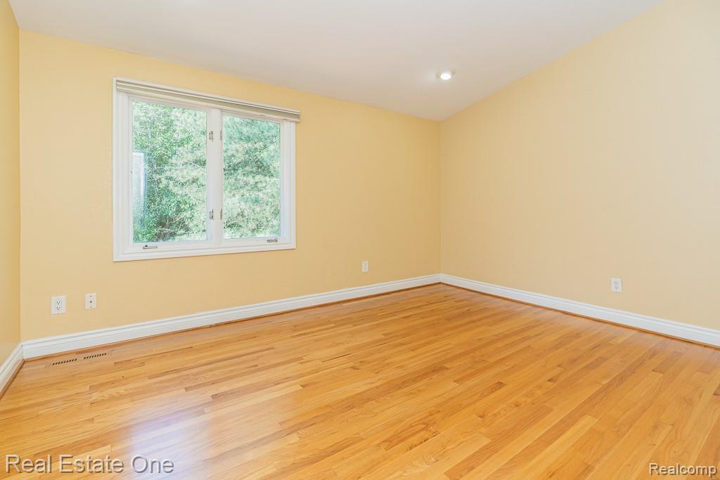 1654 Greenwich Drive