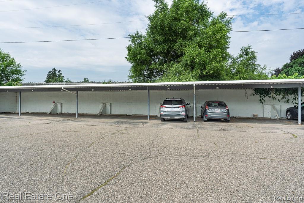 1097 Tienken Court