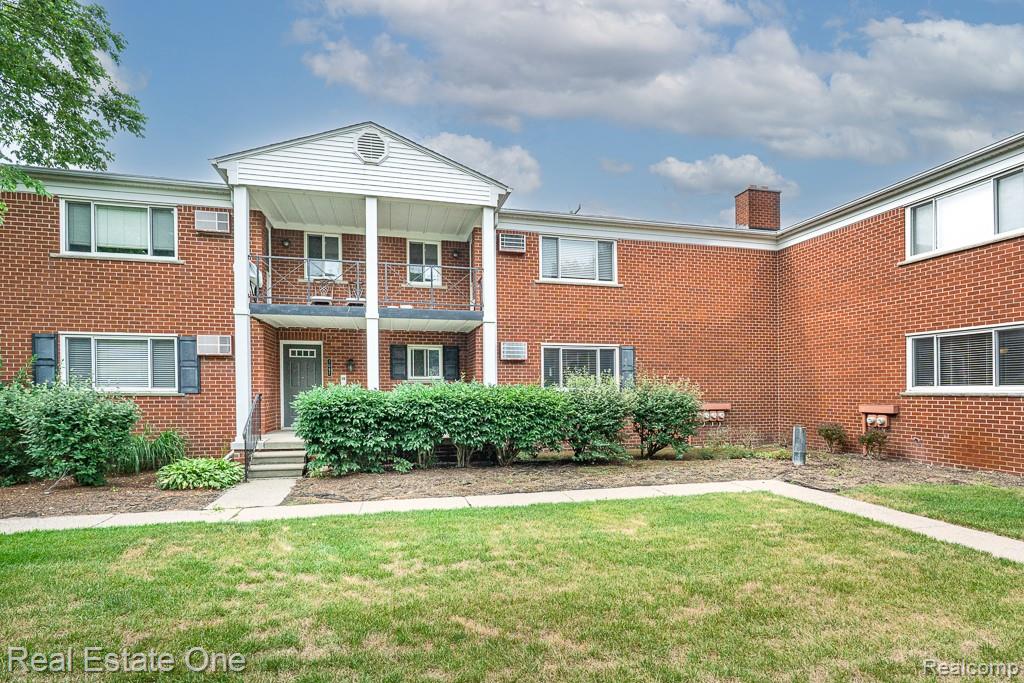 1097 Tienken Court
