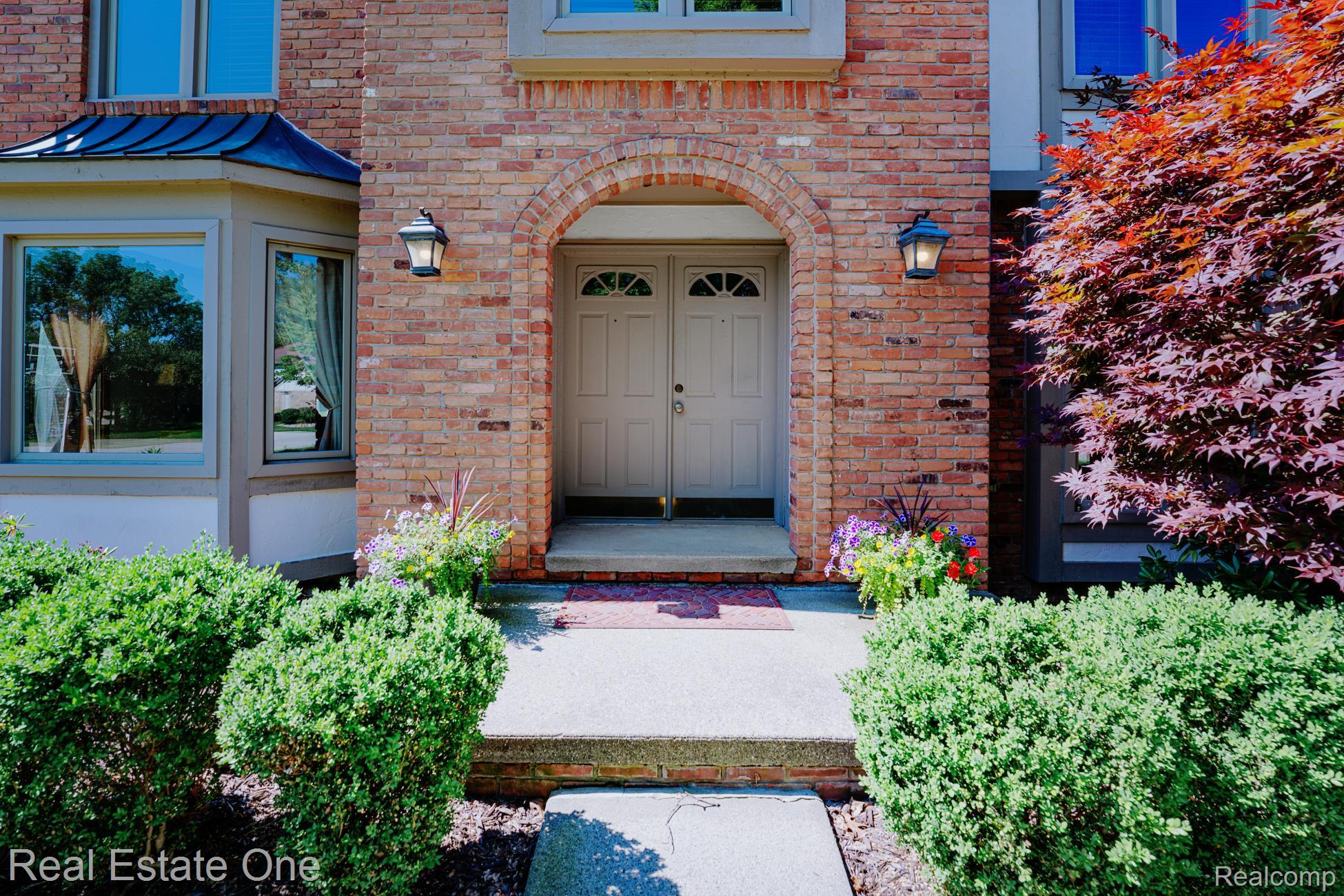 3377 Charlwood Drive