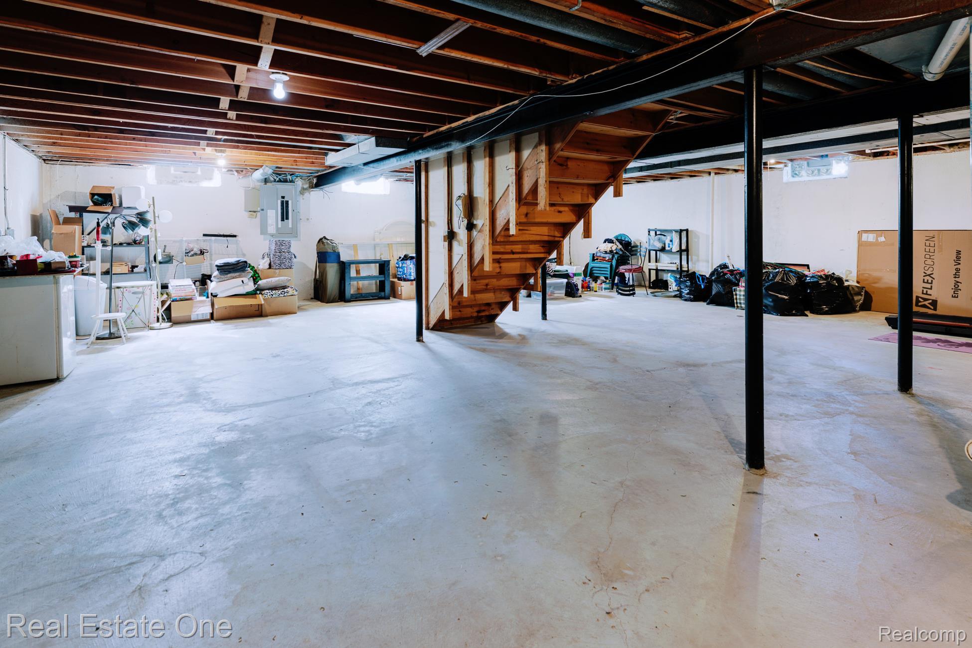 3377 Charlwood Drive