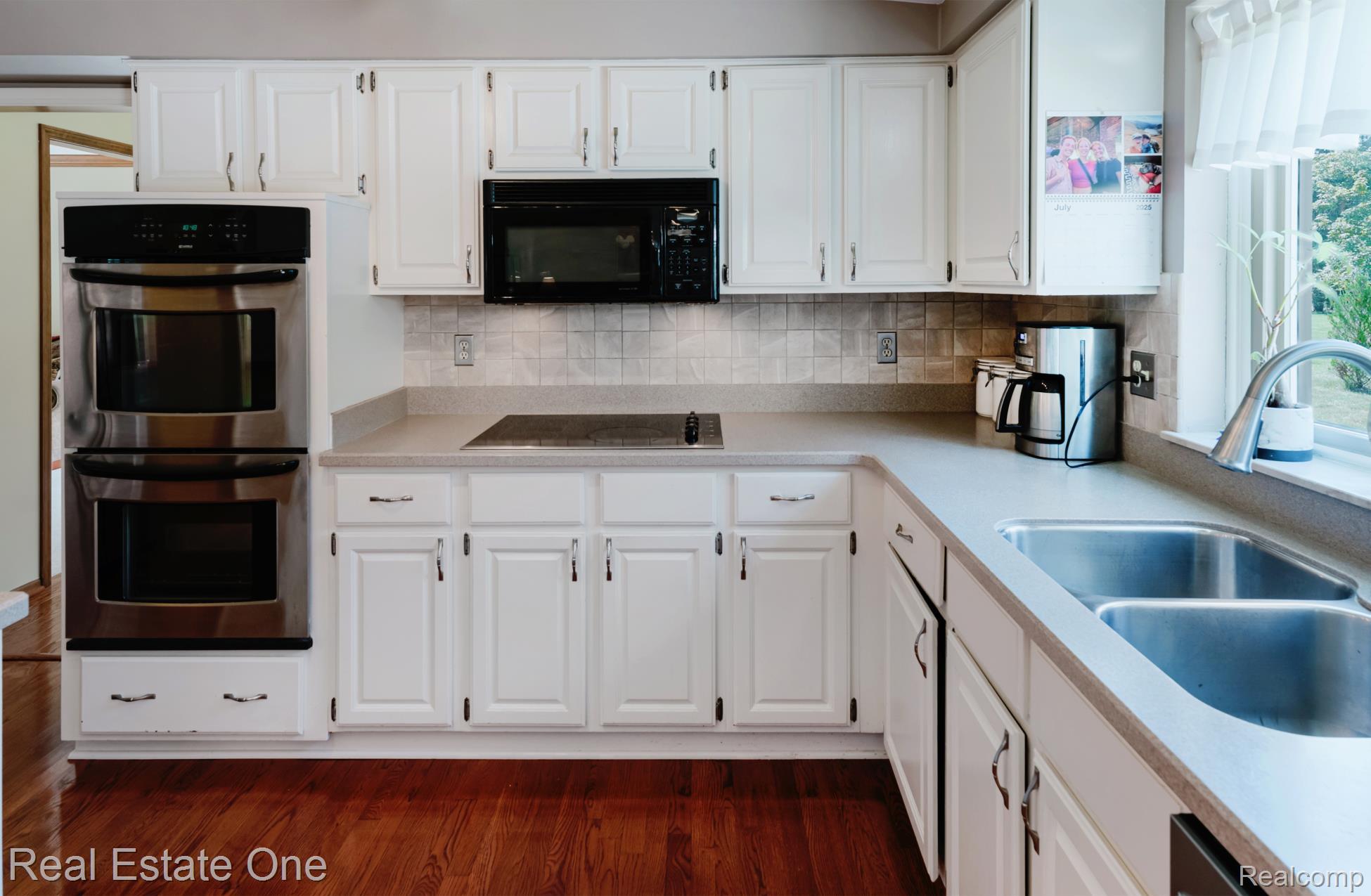 3377 Charlwood Drive