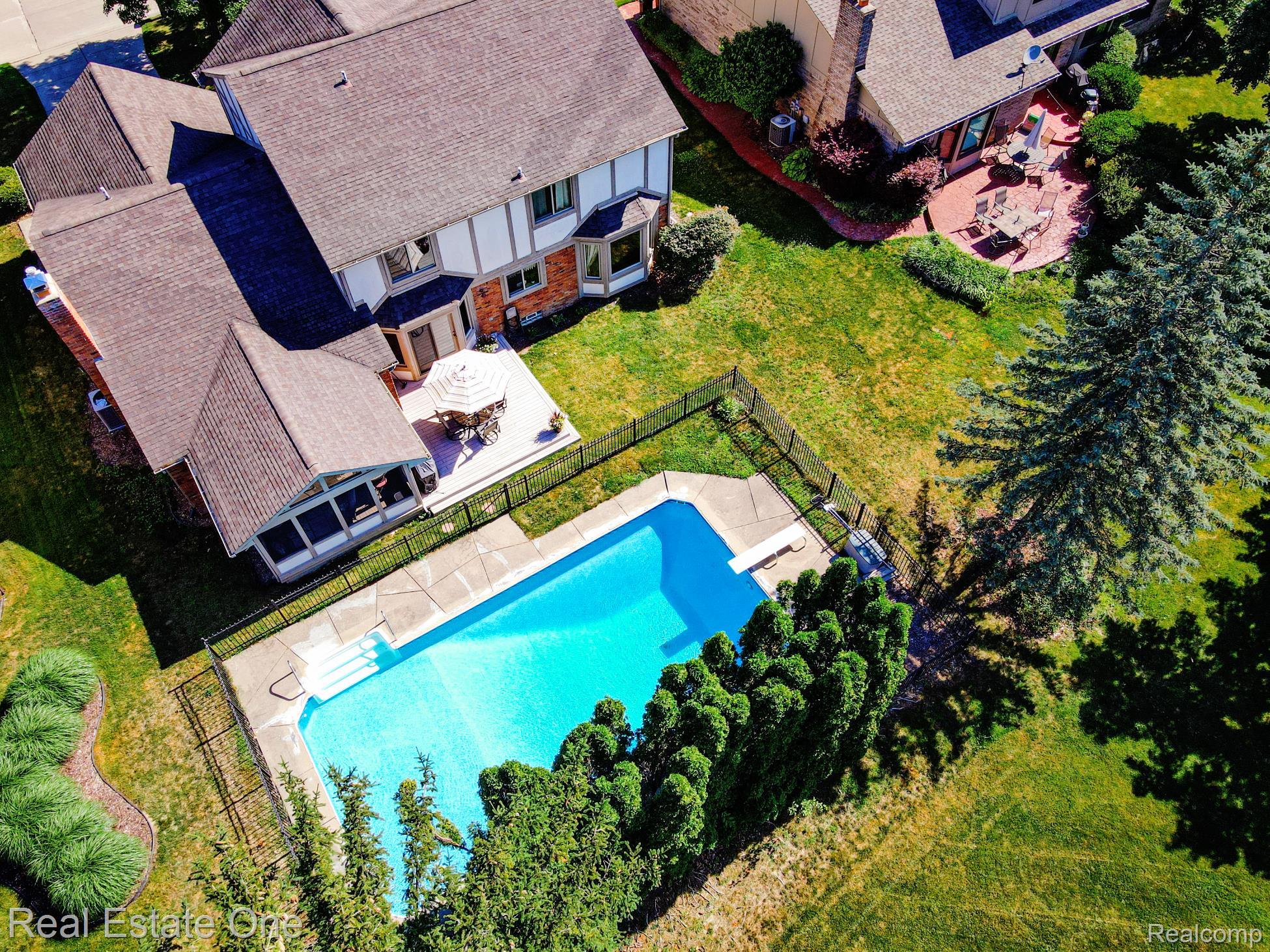 3377 Charlwood Drive