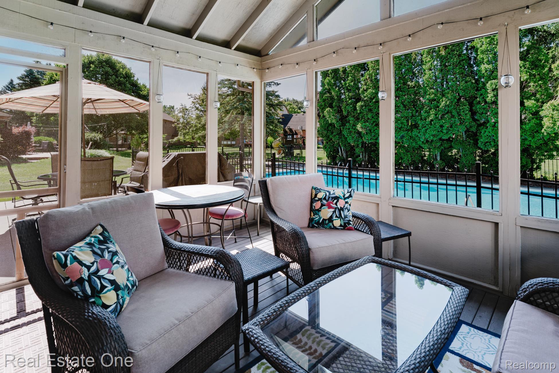 3377 Charlwood Drive
