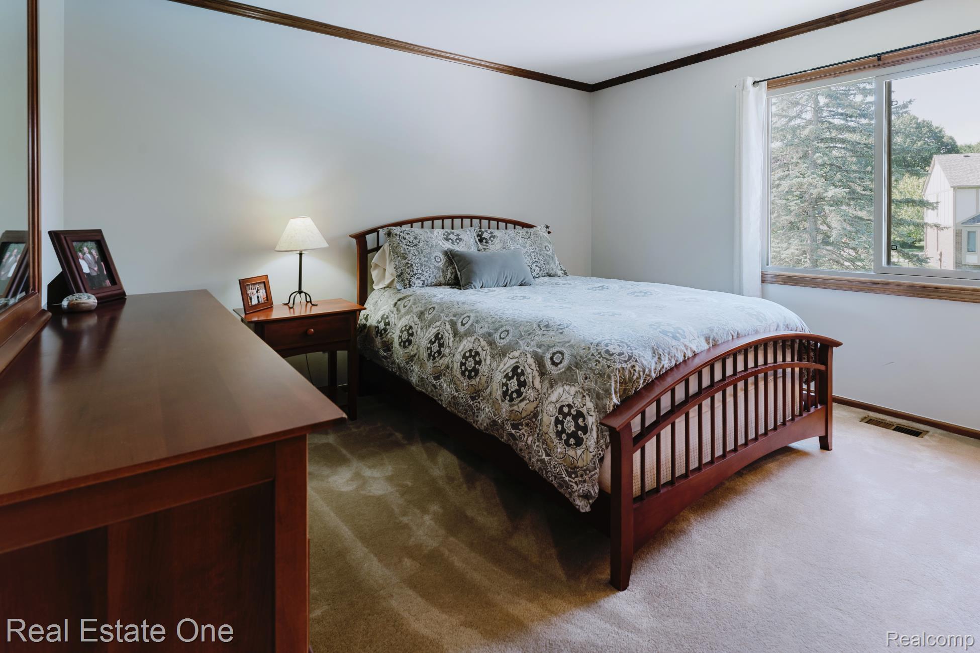 3377 Charlwood Drive