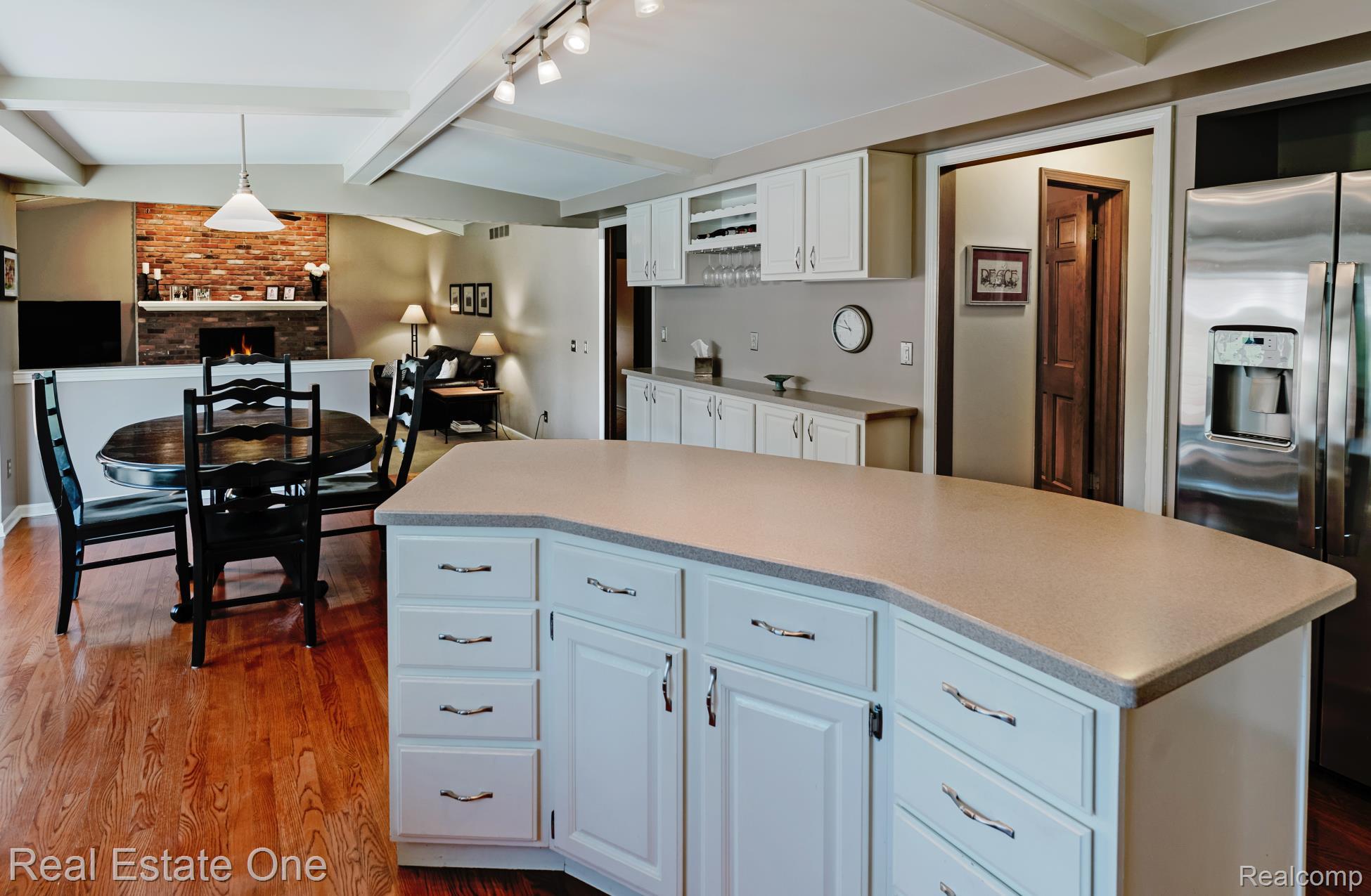 3377 Charlwood Drive