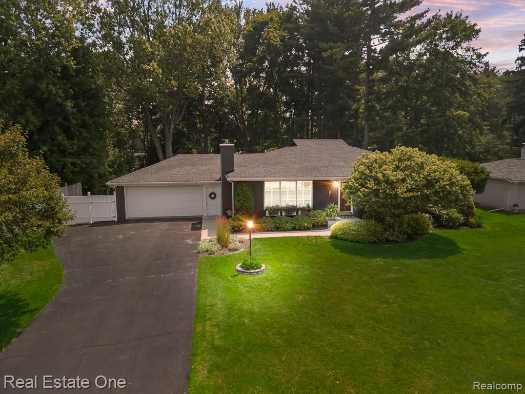 471 Elmhill Road