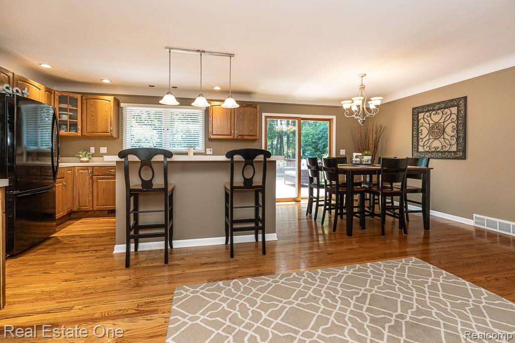 471 Elmhill Road