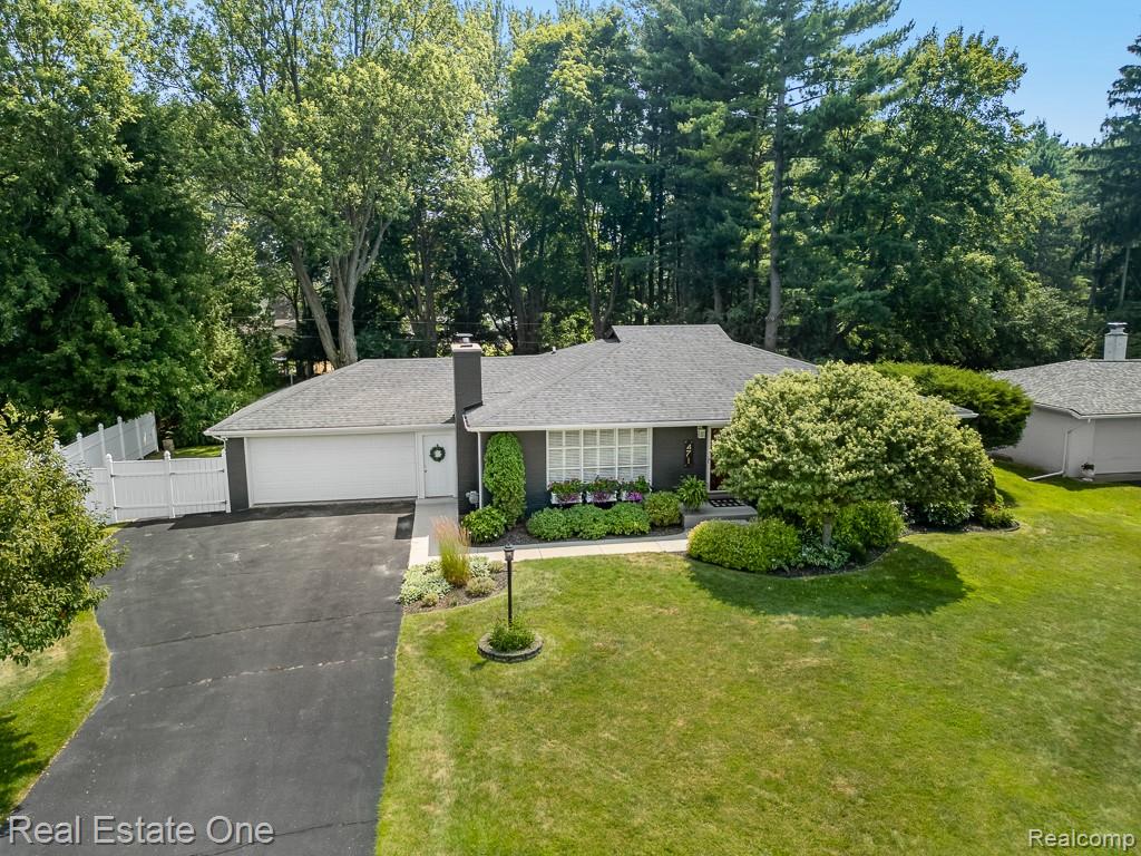 471 Elmhill Road
