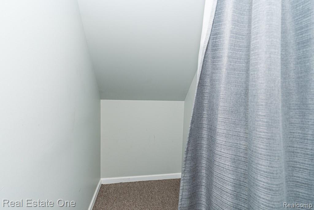 5681 PINE AIRES Drive Unit: 154