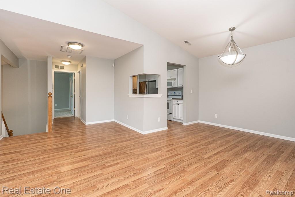 5681 PINE AIRES Drive Unit: 154