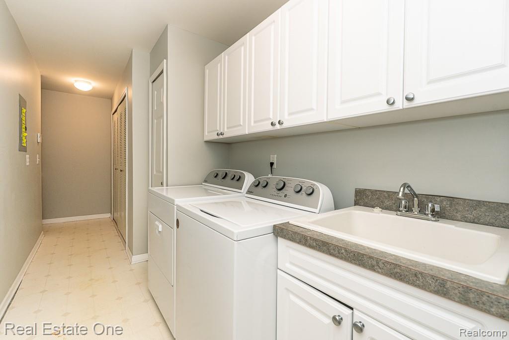 5681 PINE AIRES Drive Unit: 154