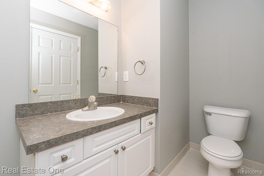5681 PINE AIRES Drive Unit: 154