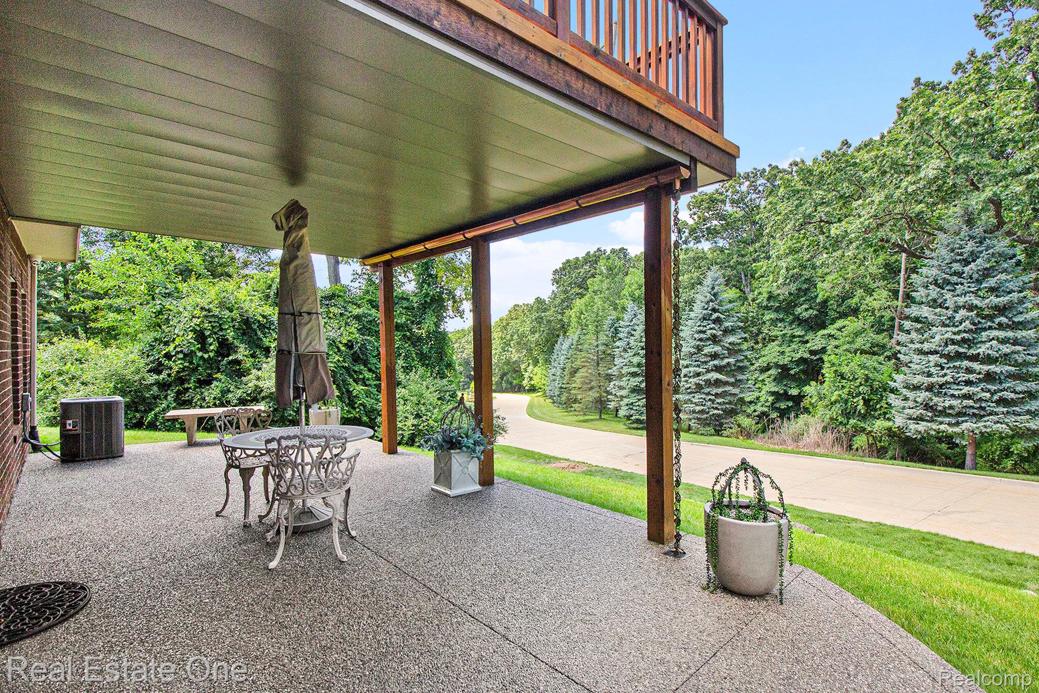 636 Mountain Circle