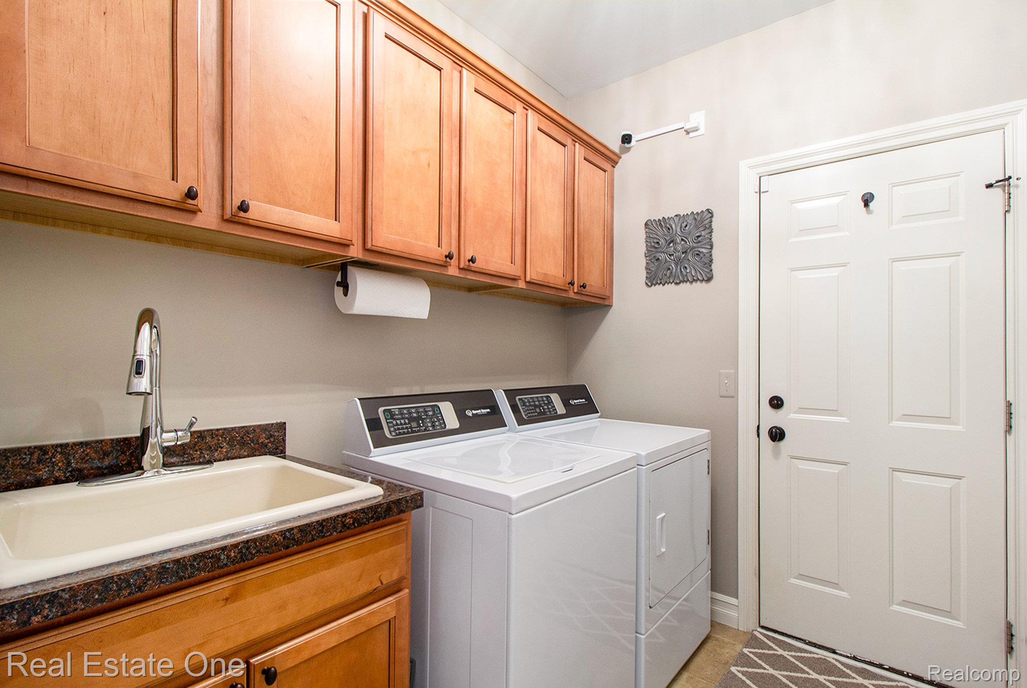 636 Mountain Circle