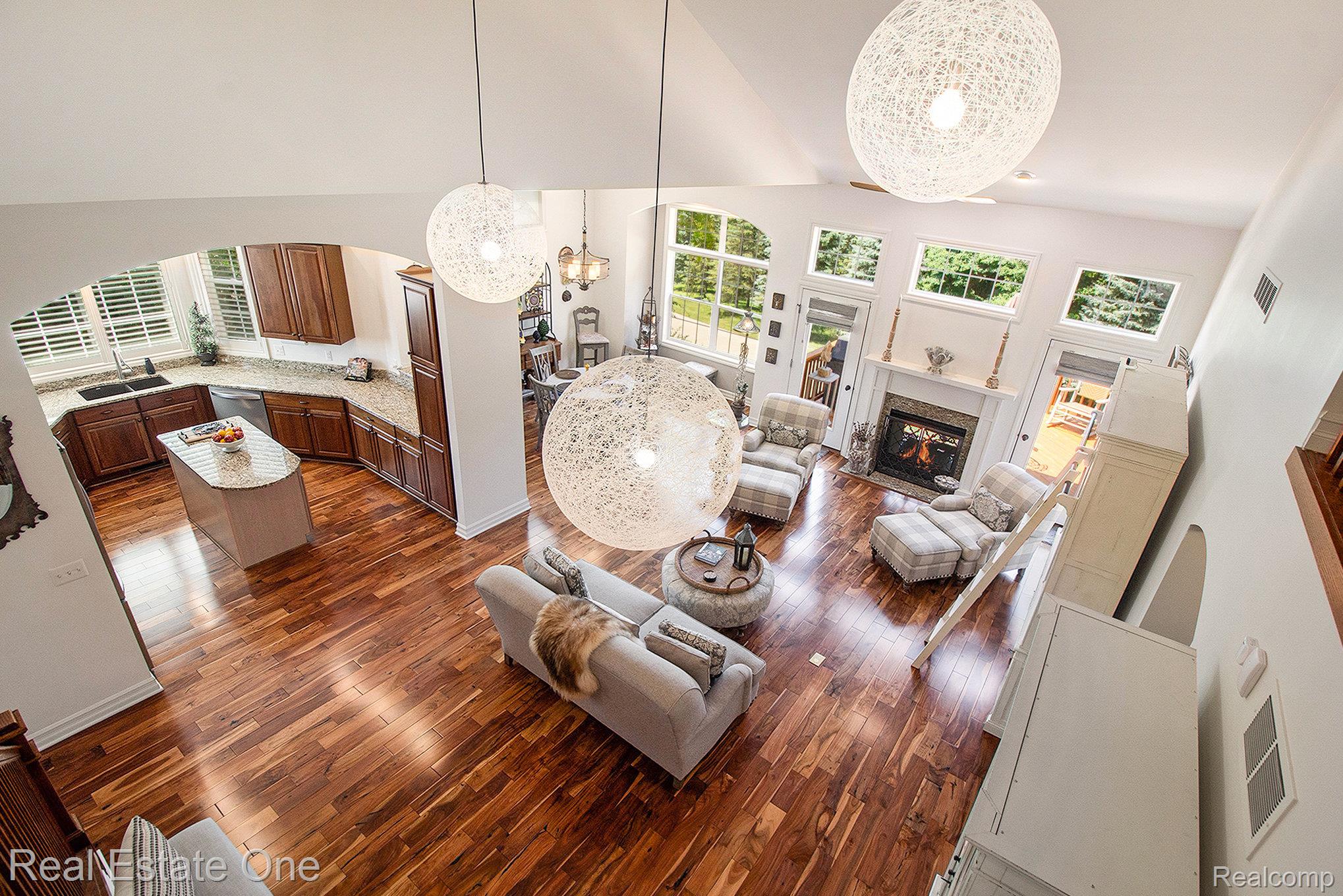 636 Mountain Circle