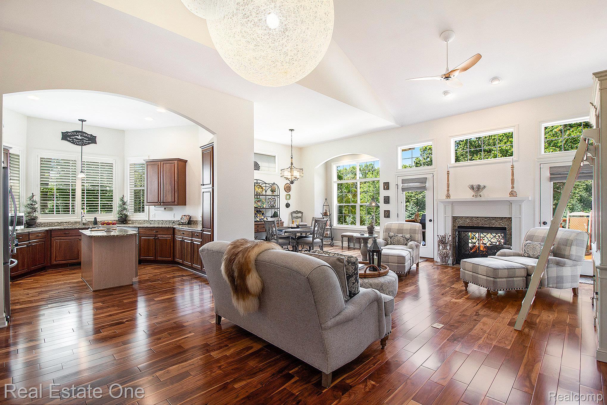 636 Mountain Circle