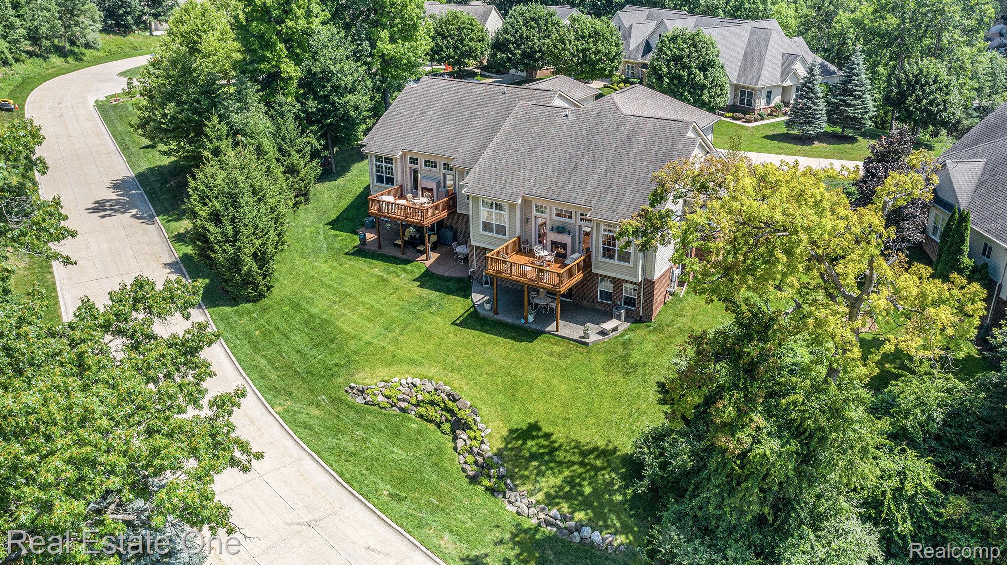 636 Mountain Circle