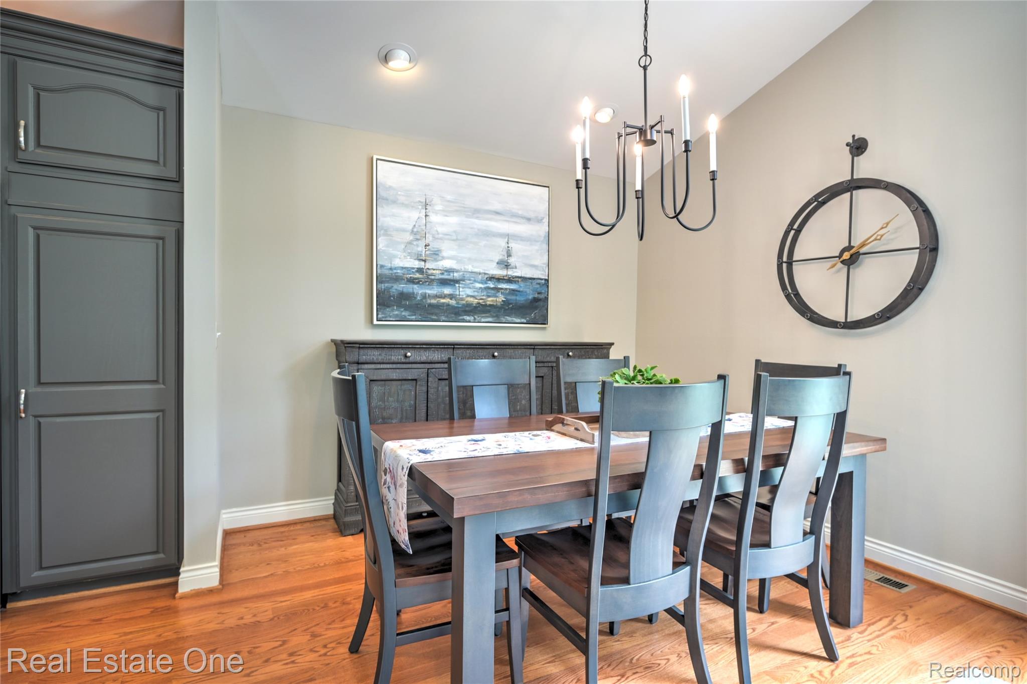 1556 Gas Light Lane Unit: 199