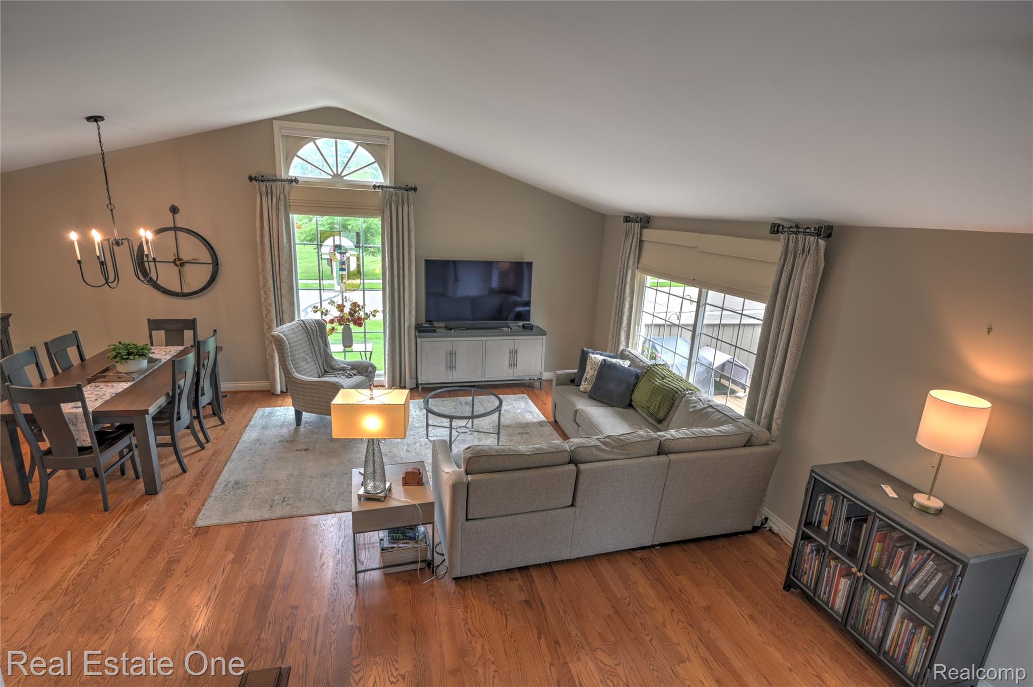 1556 Gas Light Lane Unit: 199