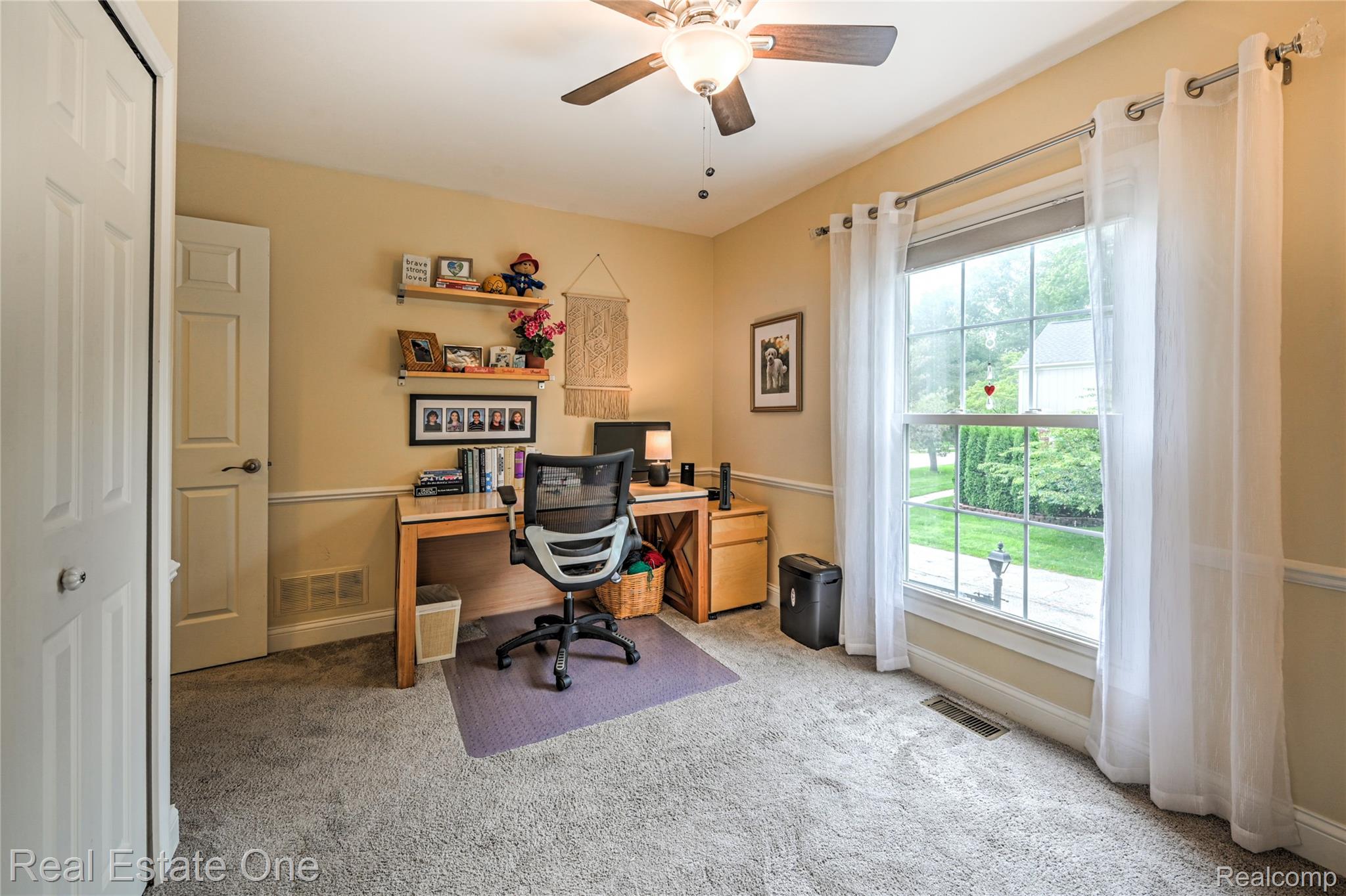 1556 Gas Light Lane Unit: 199